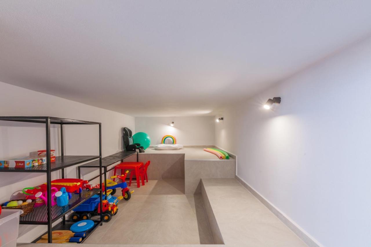 אגיה פלגיה קיתירה Villa Ourania מראה חיצוני תמונה