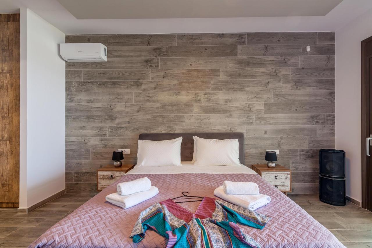 אגיה פלגיה קיתירה Villa Ourania מראה חיצוני תמונה